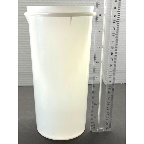 Vintage Tupperware 261-17 Beverage Storage Container with Lid 563-4 8.5" Tall - Picture 3 of 10